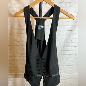 ❤️ SANS SOUCI Black Halter Vest